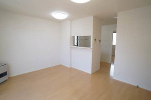 シャーメゾンビアンコ 101号-2