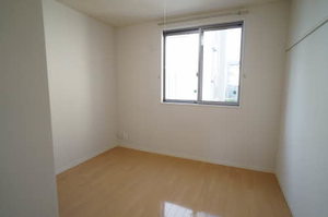 シャーメゾンビアンコ 101号-5