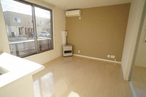 シャーメゾンモルダウＢ 101号-2