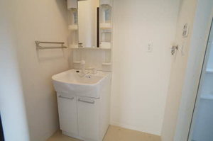 シャーメゾンモルダウＢ 101号-7