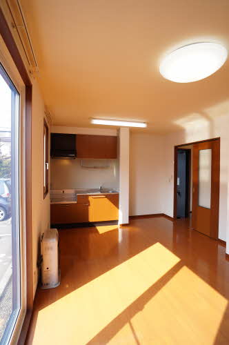 シャーメゾン・ピア 202号-3