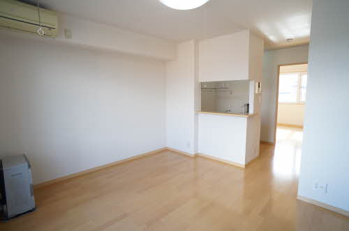 シャーメゾンメイＡ 203号-2