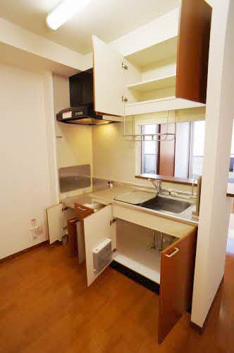 シャーメゾンメイＤ 102号-7