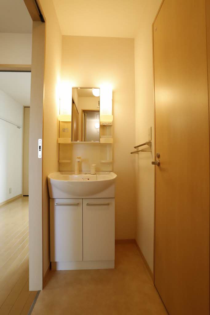 フラッツ・ウィル 201号-8