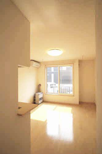 シャーメゾンサンゾーナ 101号-4