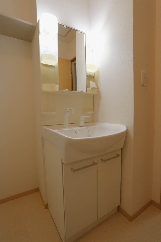 シャーメゾンサンゾーナ 101号-7