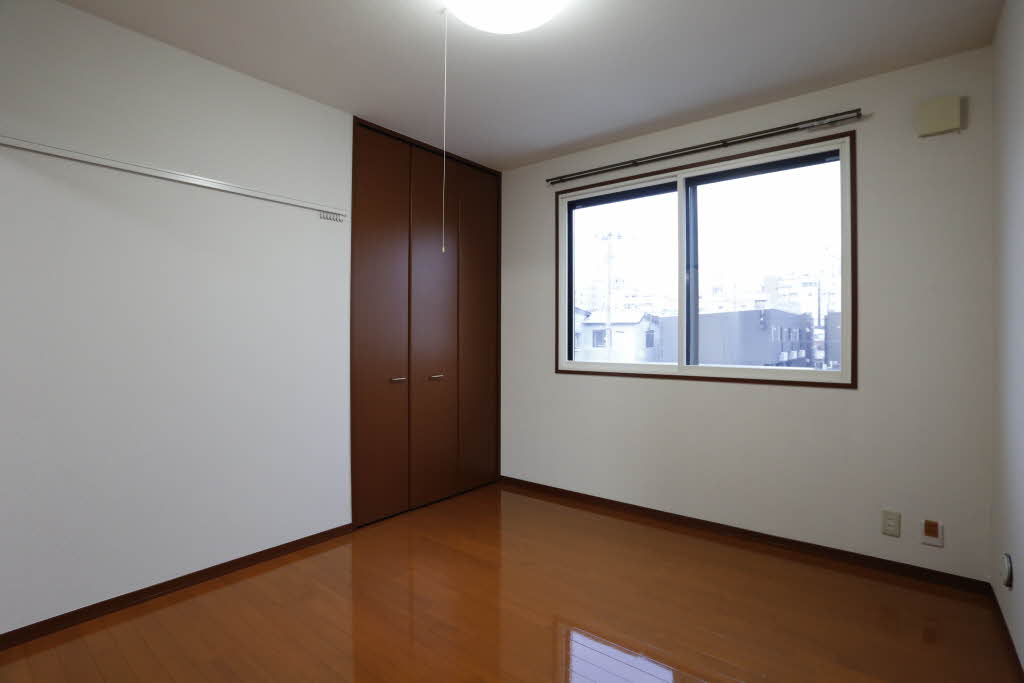 マウントフィールドＤ 202号-9