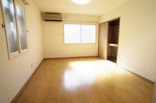 ラ・プラザ神兼Ｂ 101号-2