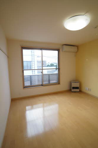 シャーメゾン静Ｂ 102号-3