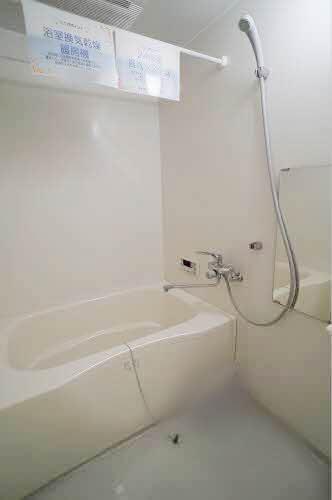 シャーメゾンカメリア 102号-11