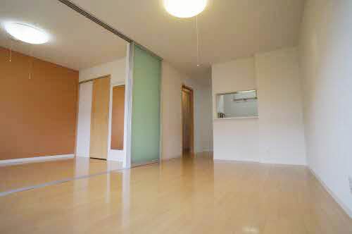 シャーメゾンベガ 201号-2