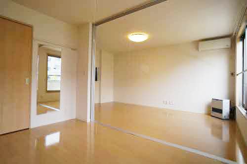 シャーメゾンベガ 201号-4