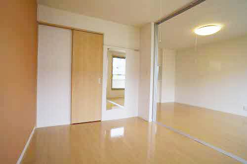 シャーメゾンベガ 201号-5