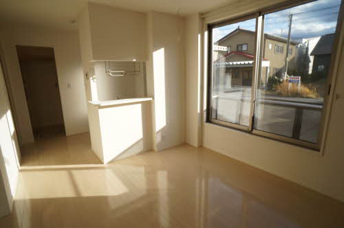 シャーメゾンモルダウＢ 101号-4