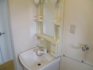 アーバンストリートＥ 201号-9