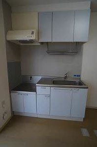 メゾン・ド・ファミーユC 102号-4