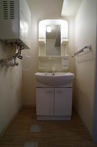 メゾン・ド・ファミーユC 102号-5