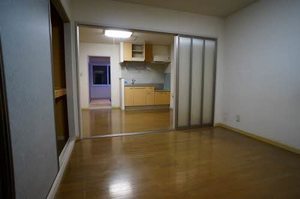 タウンコート下長D 102号-2