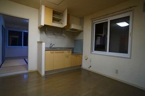 タウンコート下長D 102号-3