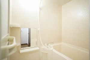 アイア石堂 203号-4