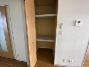 メゾン・オオクボ 203号-12