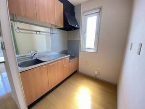 フラット幸 201号-3