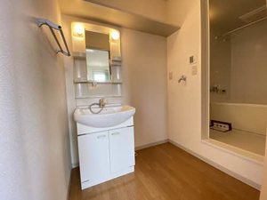 フラット幸 201号-6