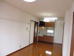 グランコートA 201号-2