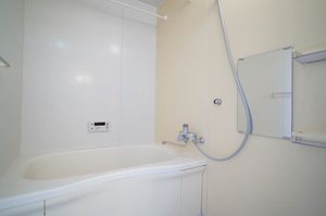 シャーメゾン・ウエスト 202号-7