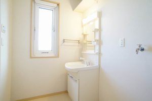 シャーメゾン・ウエスト 202号-9