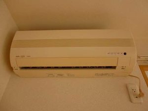 メゾン・ド・サラ 201号-9