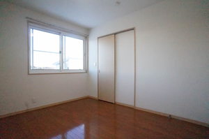 メゾン・ド・サラ 201号-12