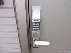 シャーメゾン・アイビス 102号-13