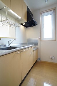 シャーメゾンＭ’ｓ　Ｂ 101号-3