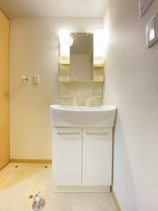 シャーメゾンソレイユＢ 203号-7
