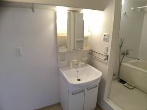 シャーメゾンカスケード 201号-4