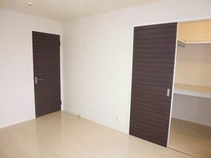 シャーメゾンサニーサイド 102号-4