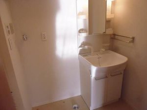 シャーメゾンイシファインＢ 103号-6