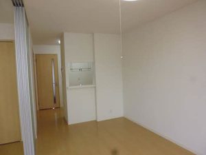 シャーメゾンゼファー 101号-2