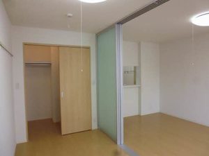 シャーメゾンゼファー 101号-3