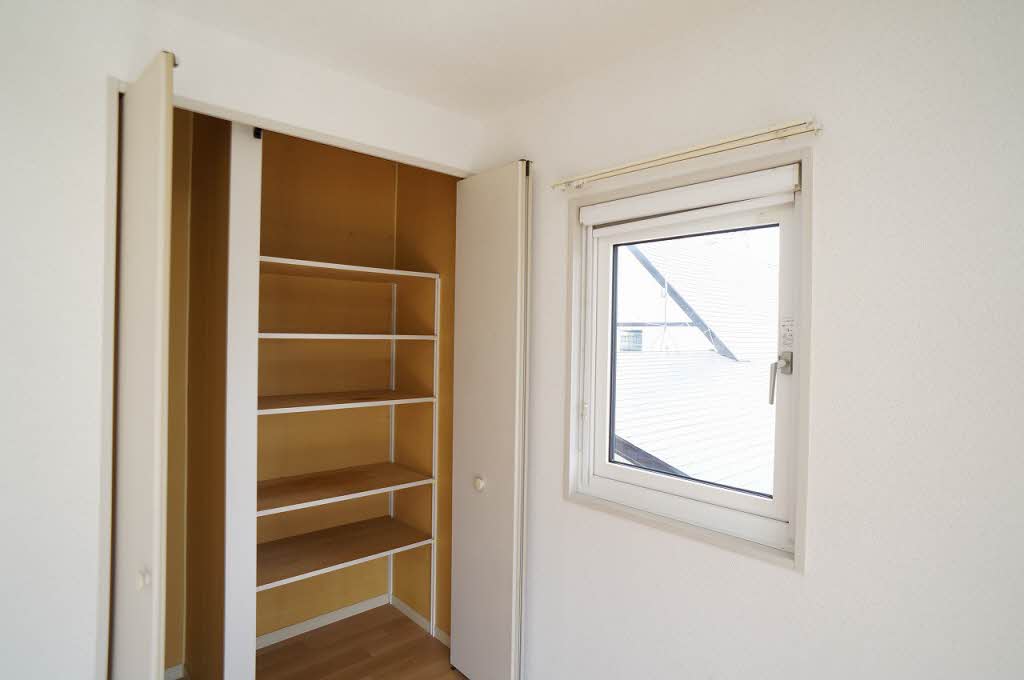 メゾン・ド・ファミーユD 202号-13