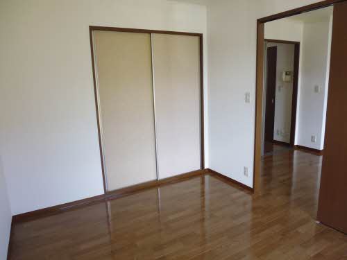 グレース城下Ａ 201号-3