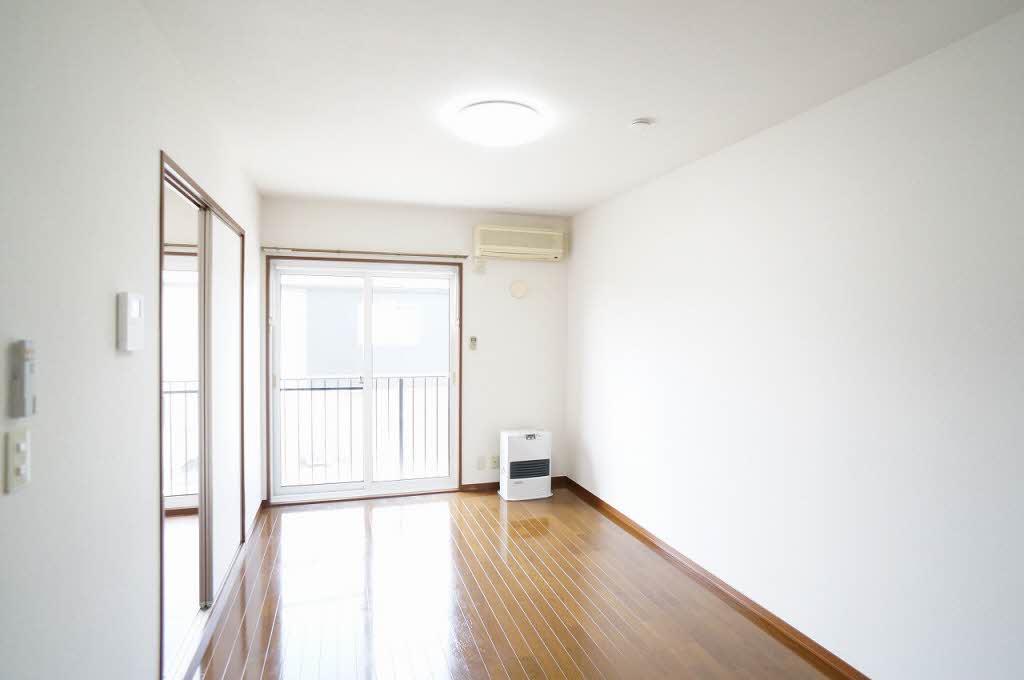 アイア石堂 203号-2