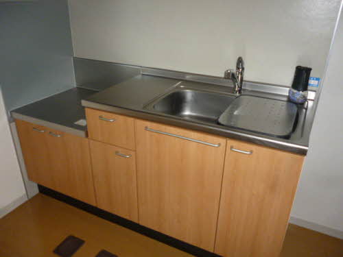 メゾンシャルムC 201号-3