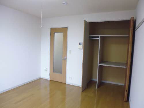 メゾンアズマ　Ａ 201号-2