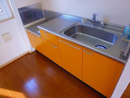 メゾン・ド・サラ 201号-6