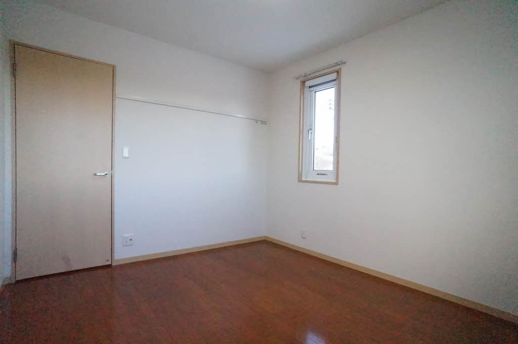 メゾン・ド・サラ 201号-13