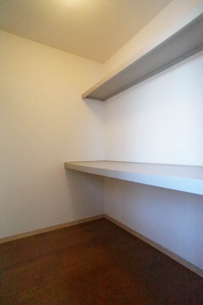 メゾン・ド・サラ 201号-14