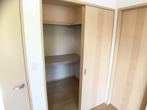 シャーメゾンカスケード 101号-8