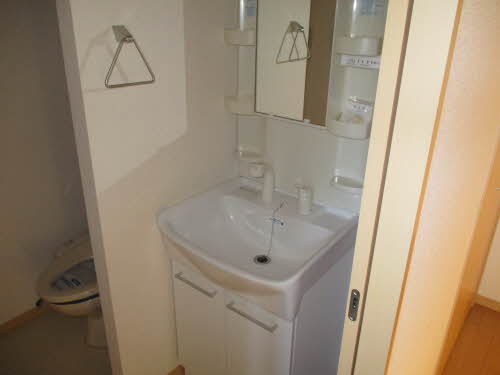 メゾン・ド・ソレイユＡ 201号-6